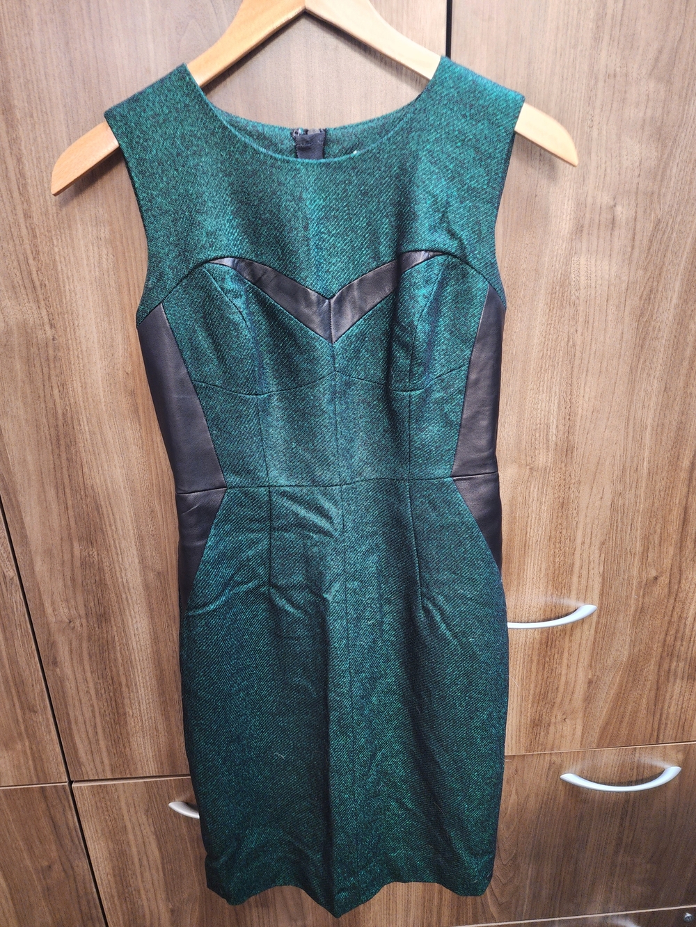 Milly Emerald Green Sheath Dress with Black Panel Accents